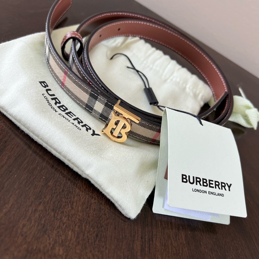 Burberry TB Belt